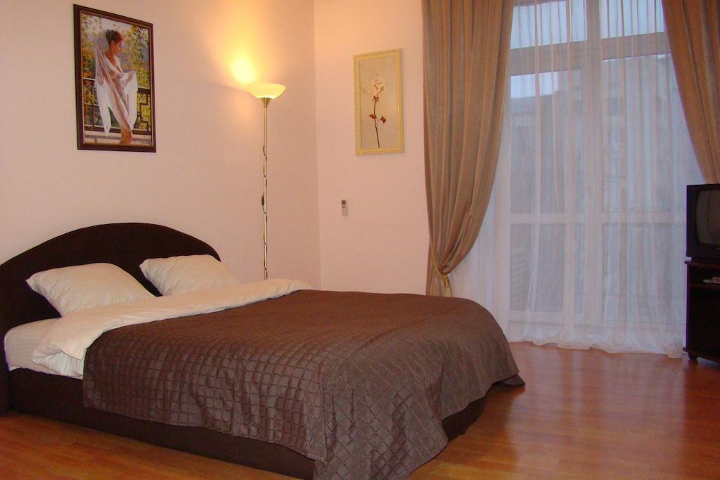 Alex Apartments near Independence Square - Kiev Chambre photo